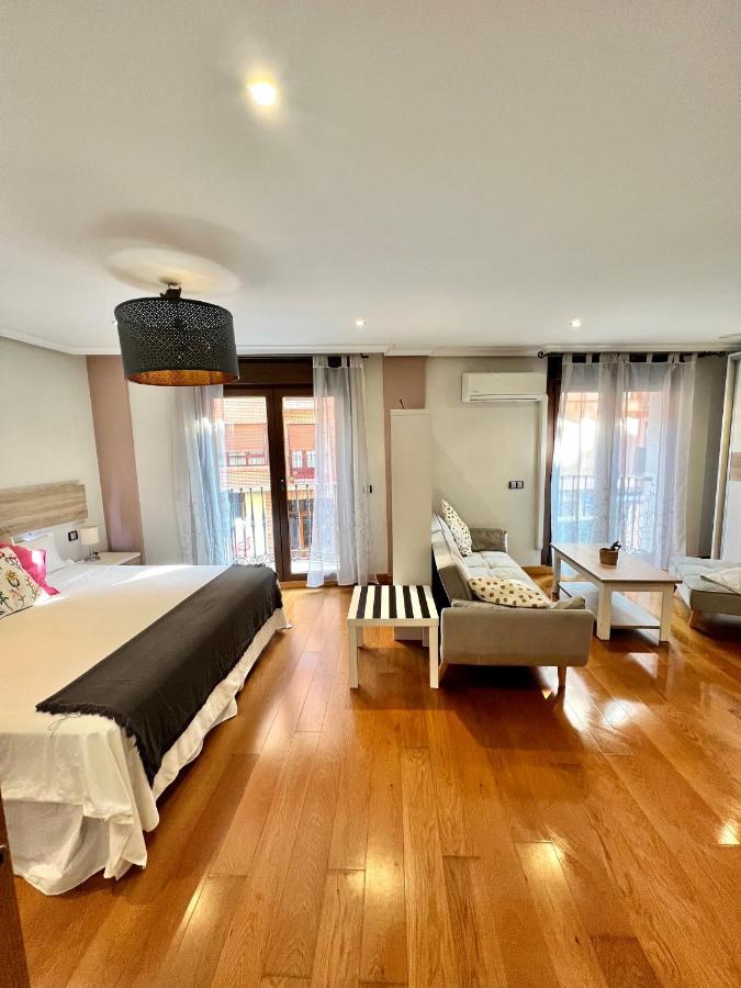 Apartamentos San Antonio Aranda de Duero Exterior foto