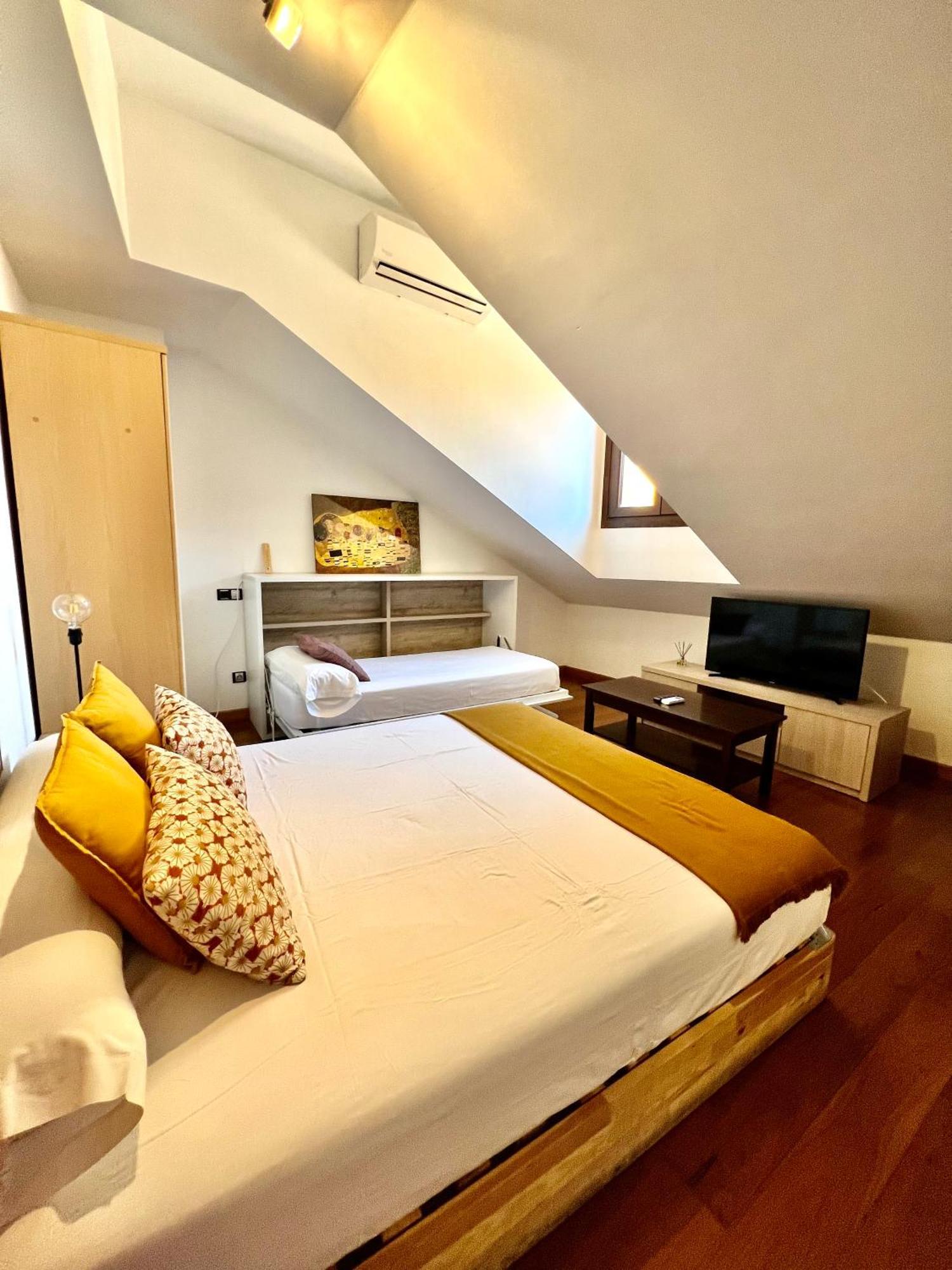 Apartamentos San Antonio Aranda de Duero Exterior foto