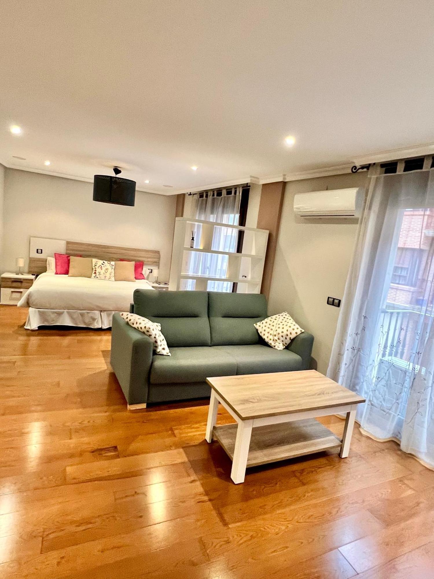 Apartamentos San Antonio Aranda de Duero Exterior foto